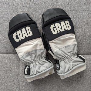 Crab Grab Punch Mitts - L